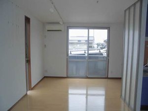 シャーメゾン・ヤマト 102号-7