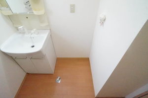 ドミトリースズキＣ 101号-7