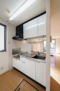 シャーメゾン・ストーンＢ 102号-4