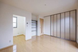 シャーメゾン堤町 203号-3