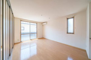 シャーメゾンさくらＢ 102号-2