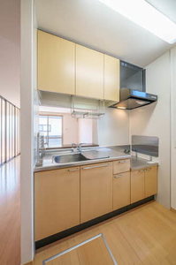 シャーメゾンさくらＢ 102号-4