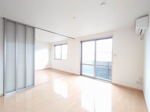 シャーメゾンさくらＢ 202号-3