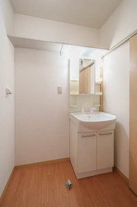 メゾン・ラークＢ 201号-8