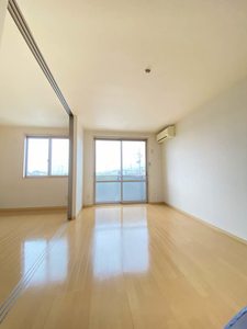 メゾン・ラークＢ 202号-2