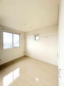 シャーメゾンカルテット 203号-4