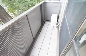 メゾン・カームニスＢ 102号-15