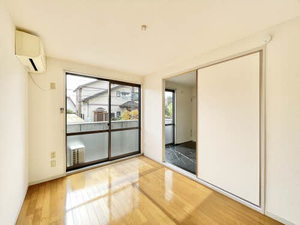 カーサ東勝山 103号-2