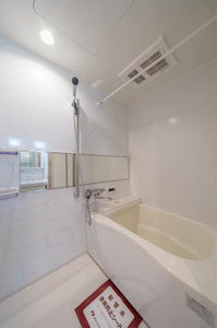 ルクエンス春日 102号-6