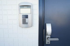 メゾン・トロワヌー 202号-13