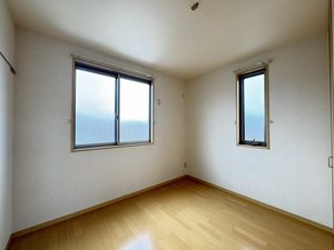 ピュアタウンＦ 202号-9