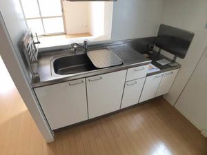 メゾン ケイワA 202号-3