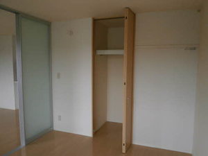 シャーメゾン・輝 201号-14