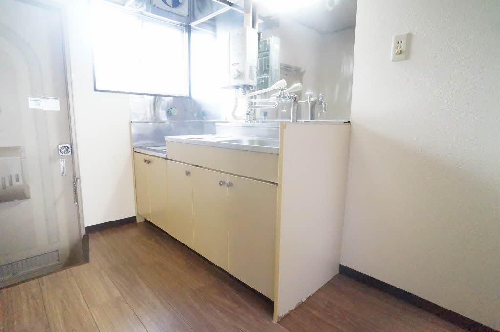 ルネカツヤマ 102号-3