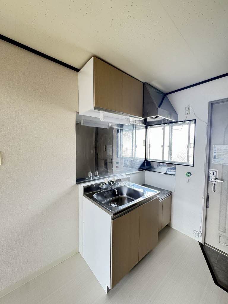 コーポめぐみ 202号-4