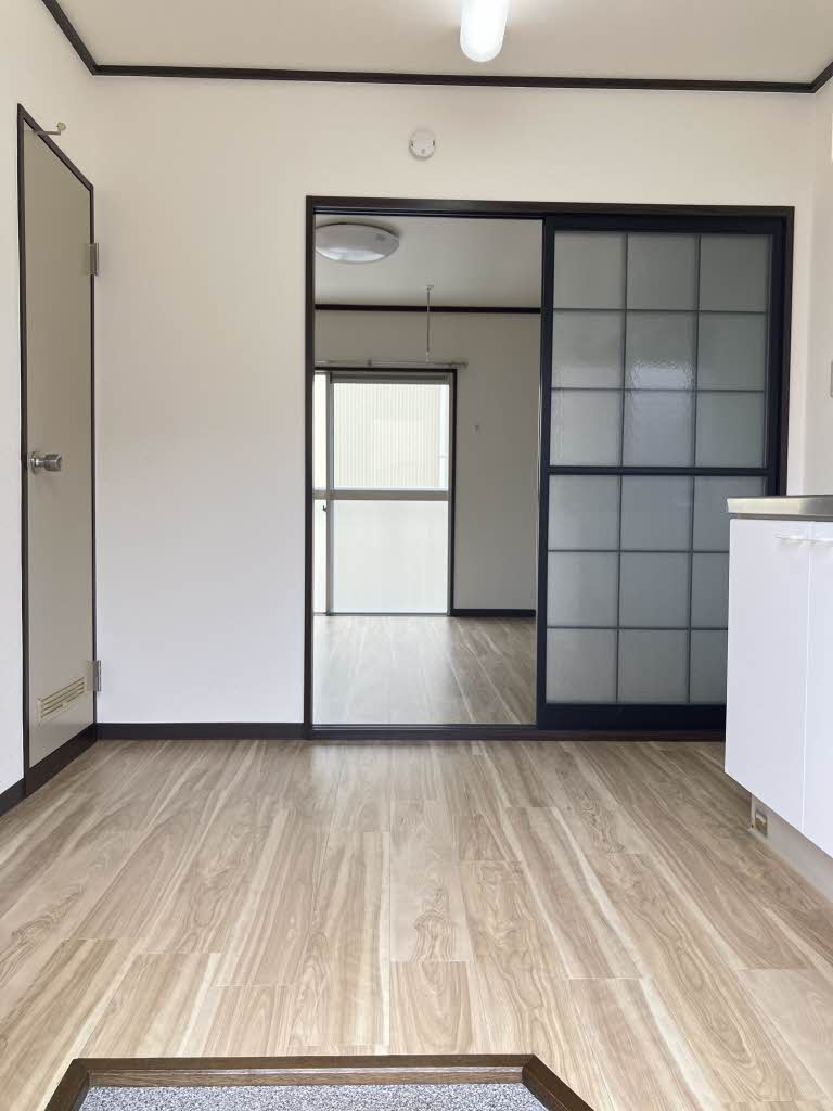 シティ中島丁Ｂ 203号-5