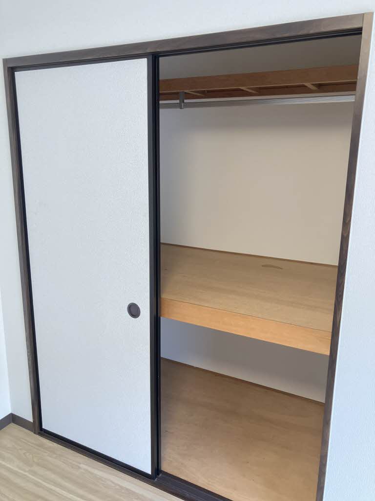 シティ中島丁Ｂ 203号-8