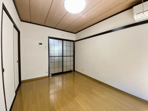 メゾン北五番丁 102号-3