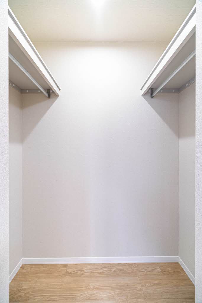 フロンティア一番館 102号-8