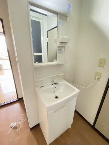 コーポなりさわ 201号-5