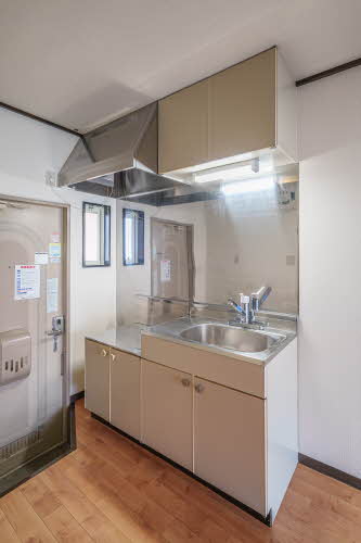 ＣＯＺＹ　ＡＬＬＥＹ　Ａ 103号-4