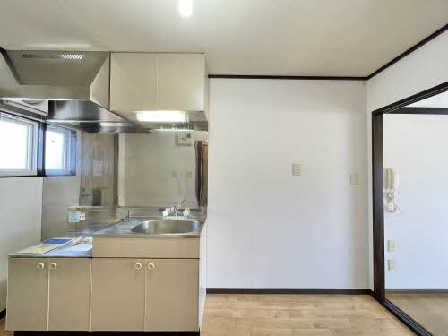 ＣＯＺＹ　ＡＬＬＥＹ　Ａ 205号-5