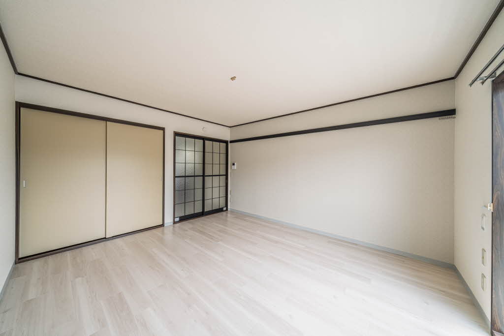 ＣＯＺＹ　ＡＬＬＥＹ　Ｃ 203号-3