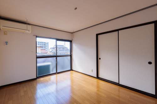 クレストコート西中田 201号-2