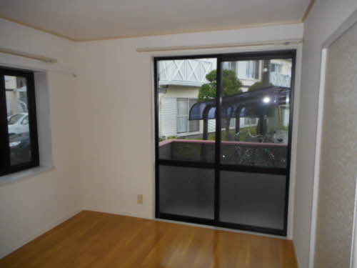 メゾン・オルム 101号-8