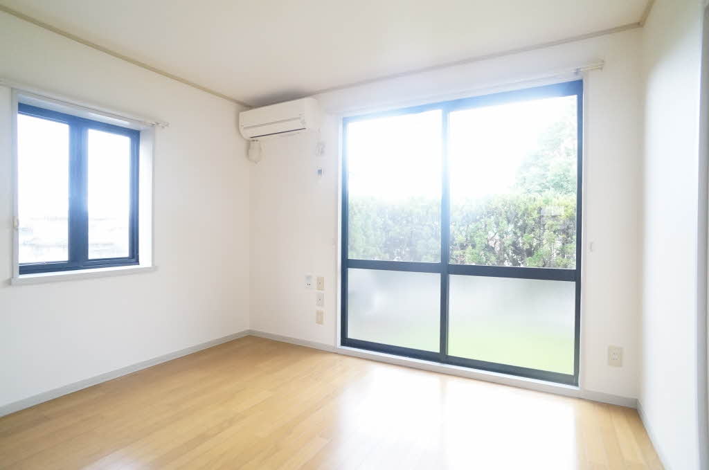 シャトー川平 102号-2