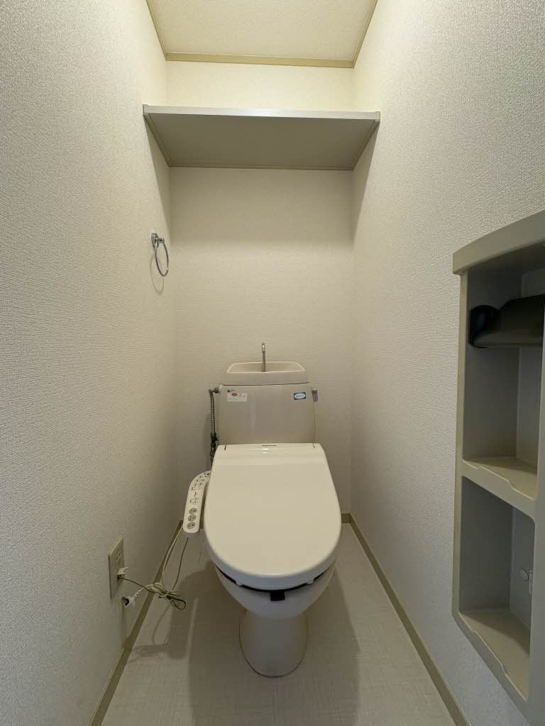 シャトー西館 102号-5
