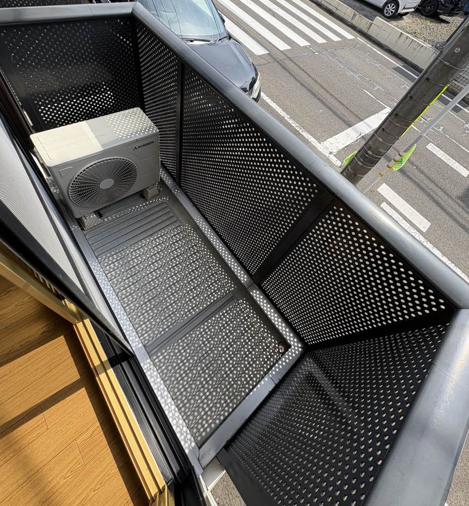 シャトー西館 102号-7