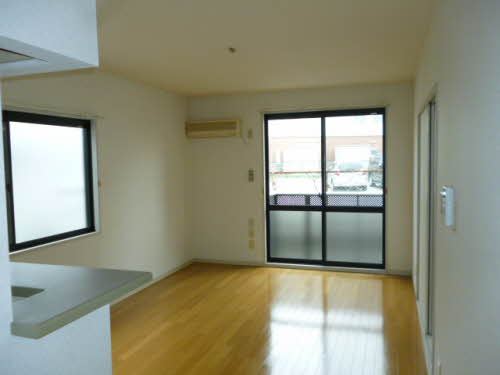 KMフラッツA 103号-2