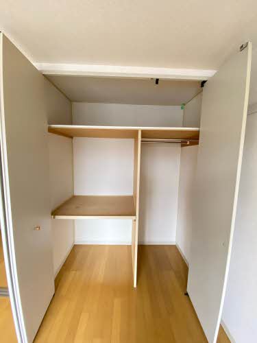 イーストパレスＡ 202号-3