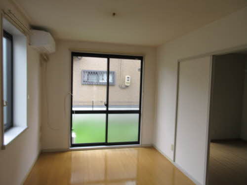 ウエストヴィラ栗生 101号-2