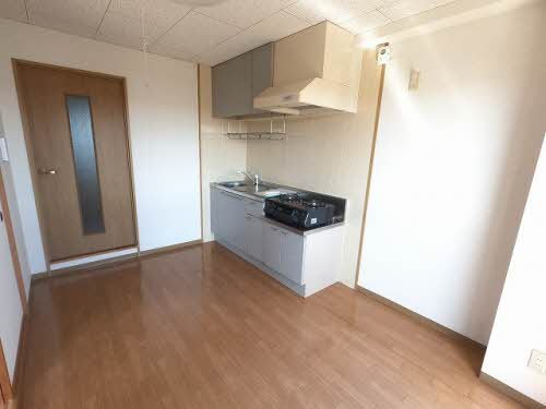 メゾンセフィラ 302号-3