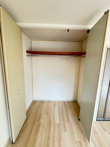 イーストパレスD 101号-4