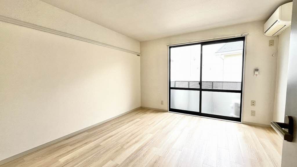 グランドール虹 202号-2