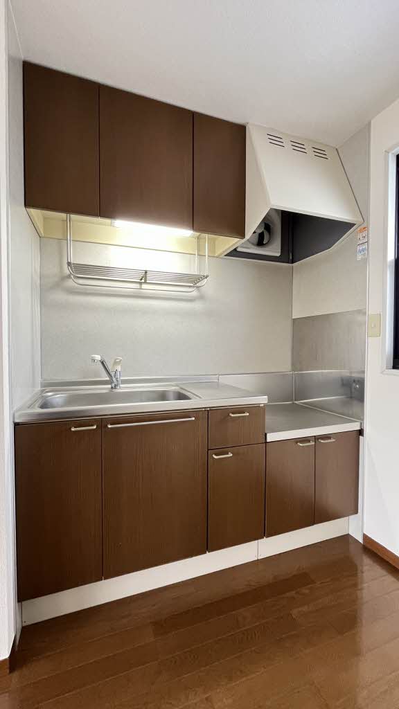 アムールコート 202号-4