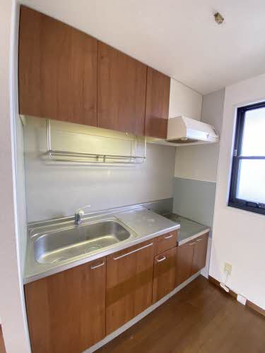 ファミーユ燕沢 202号-6