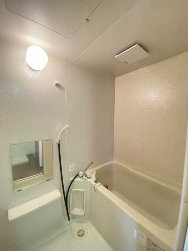 ファミーユ燕沢 202号-11