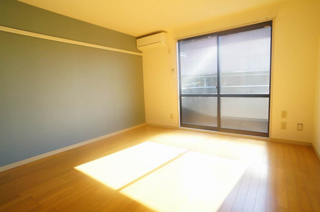 Ｋａｌｍｉａ　Ｐａｌａｃｅ　Ａ 107号-2