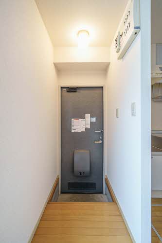 モンテヴェール本町 102号-5