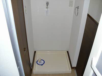 フローラル・ヴィラ 102号-9