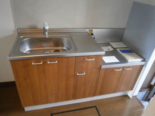 フローラル・ヴィラ 103号-3