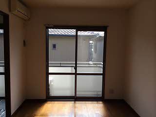 ラフィーネ高玉Ａ 201号-2