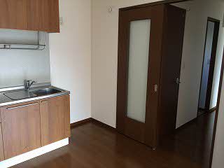 ラフィーネ高玉Ａ 201号-6