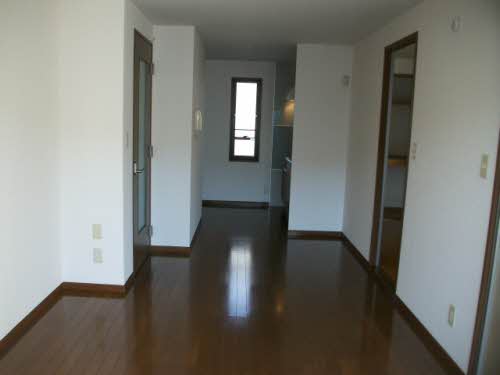 ラルジュ・コートⅠ 203号-8