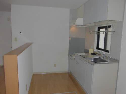 ルミエールコートⅣ 101号-3