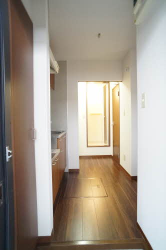 メゾン土樋 102号-2